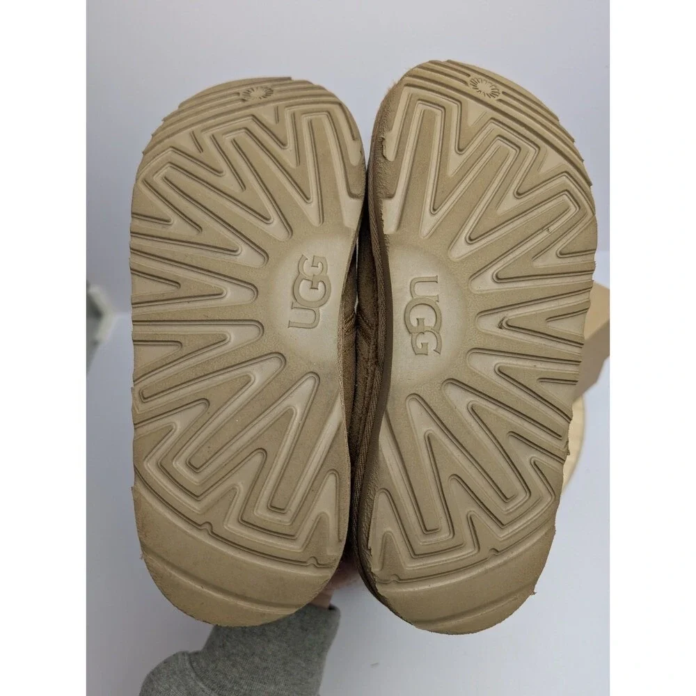 UGG pre owned